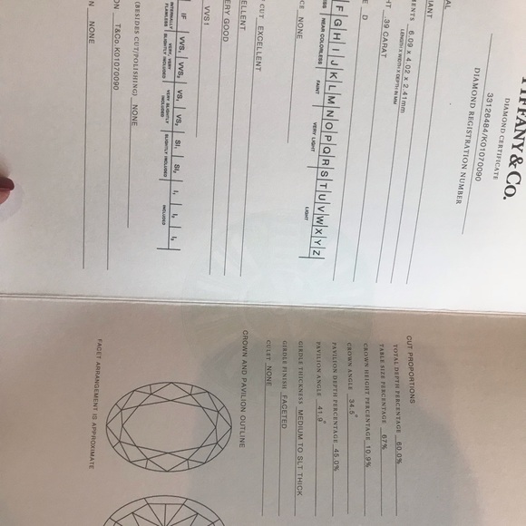 Tiffany & Co oval diamond ring - Picture 2 of 8